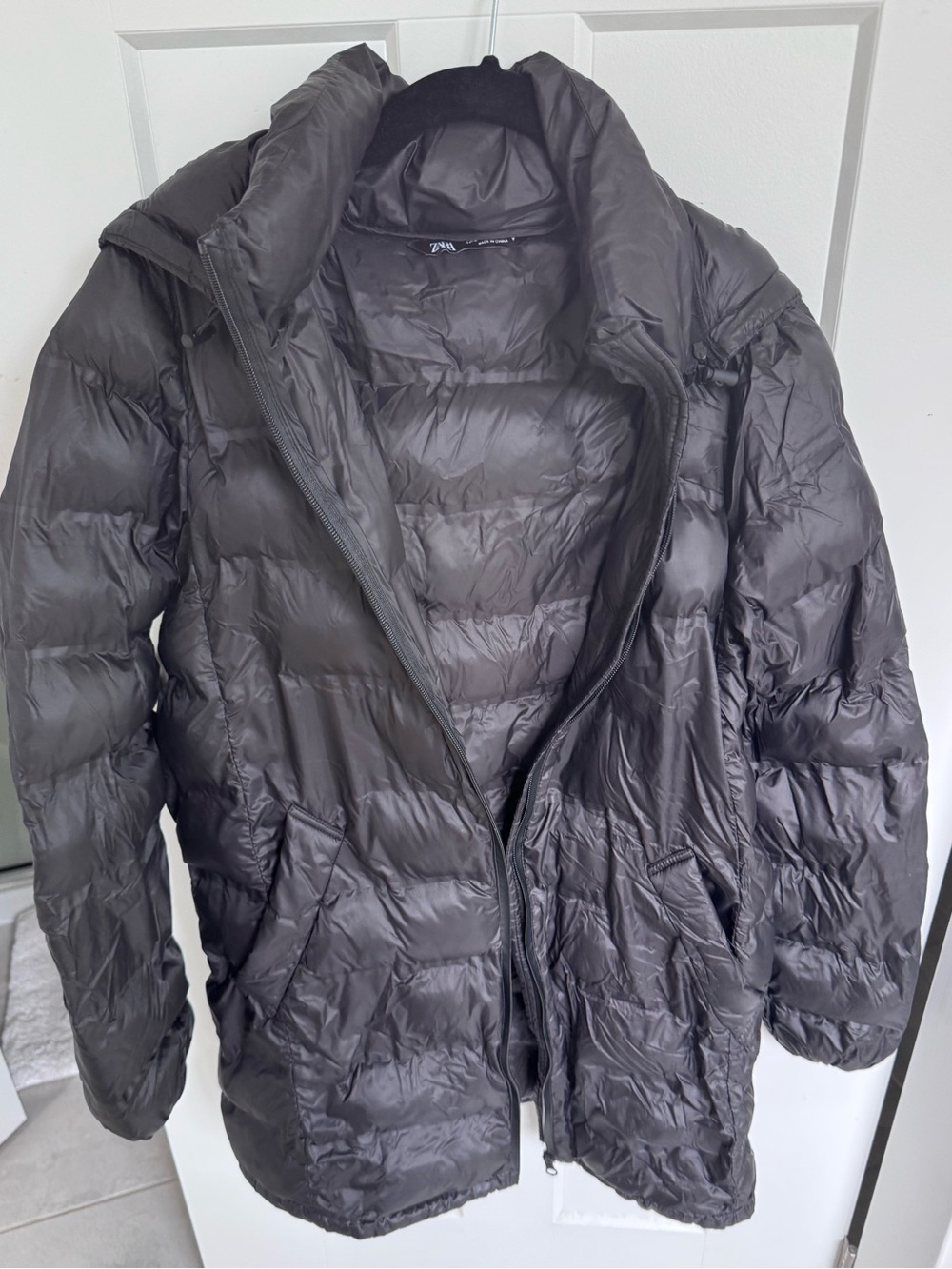 ZARA Lightweight Black Quilted Puffer Jacket Size M